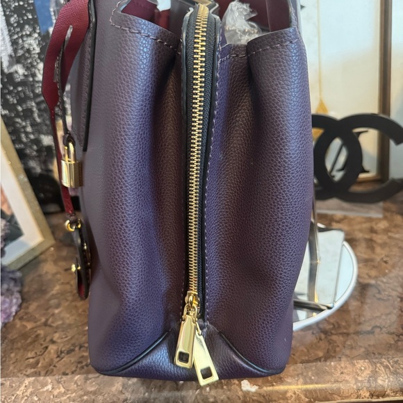 Marc Jacobs RARE Purple Leather Lock and Key Shoulder Bag - Picture 3 of 14